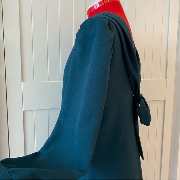 LENNY B. PARIS Dress, Dark Green, Backless, Star Details, Long Sleeve (US L) - Picture 4 of 7